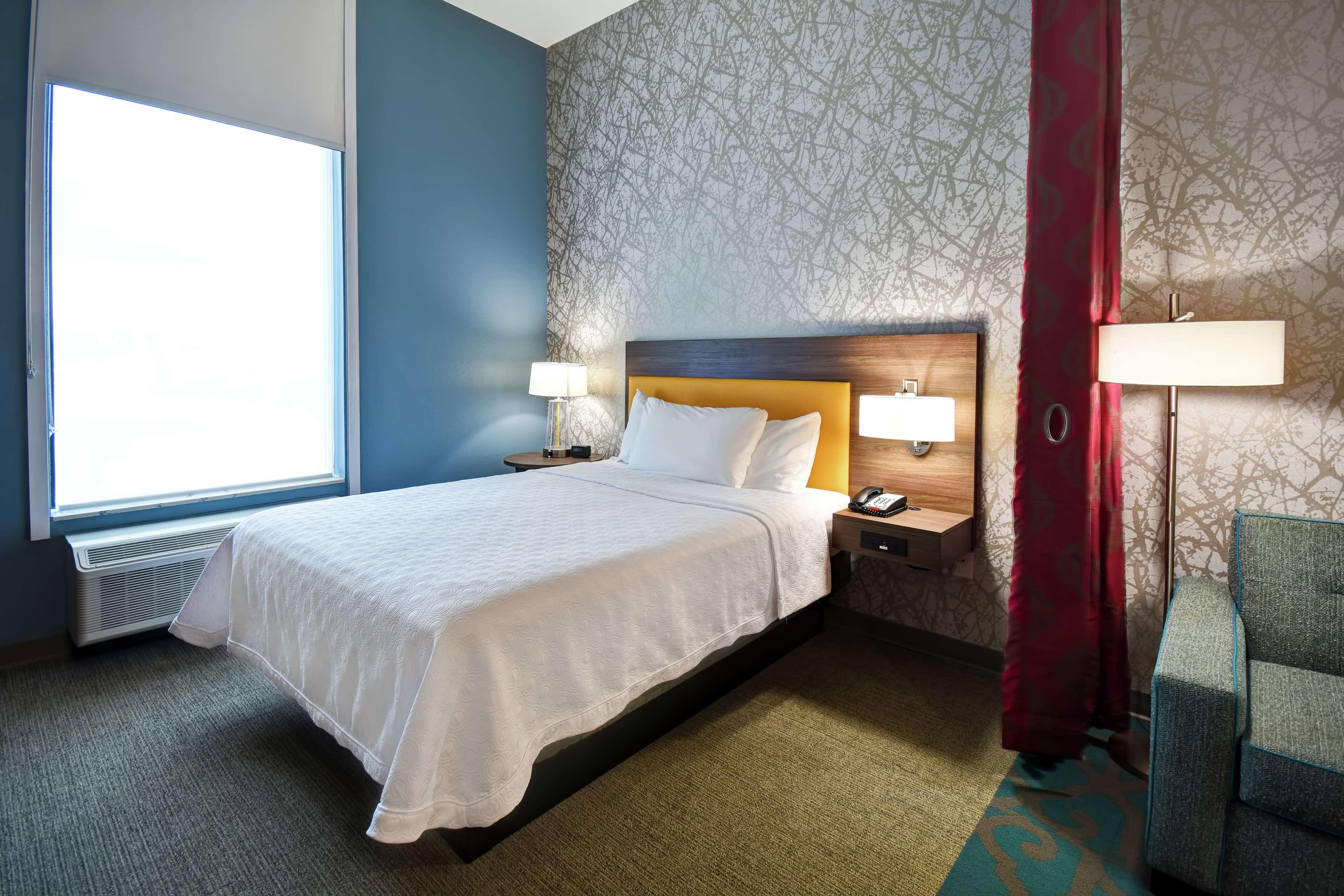 Home2 By Hilton Airport Hotel