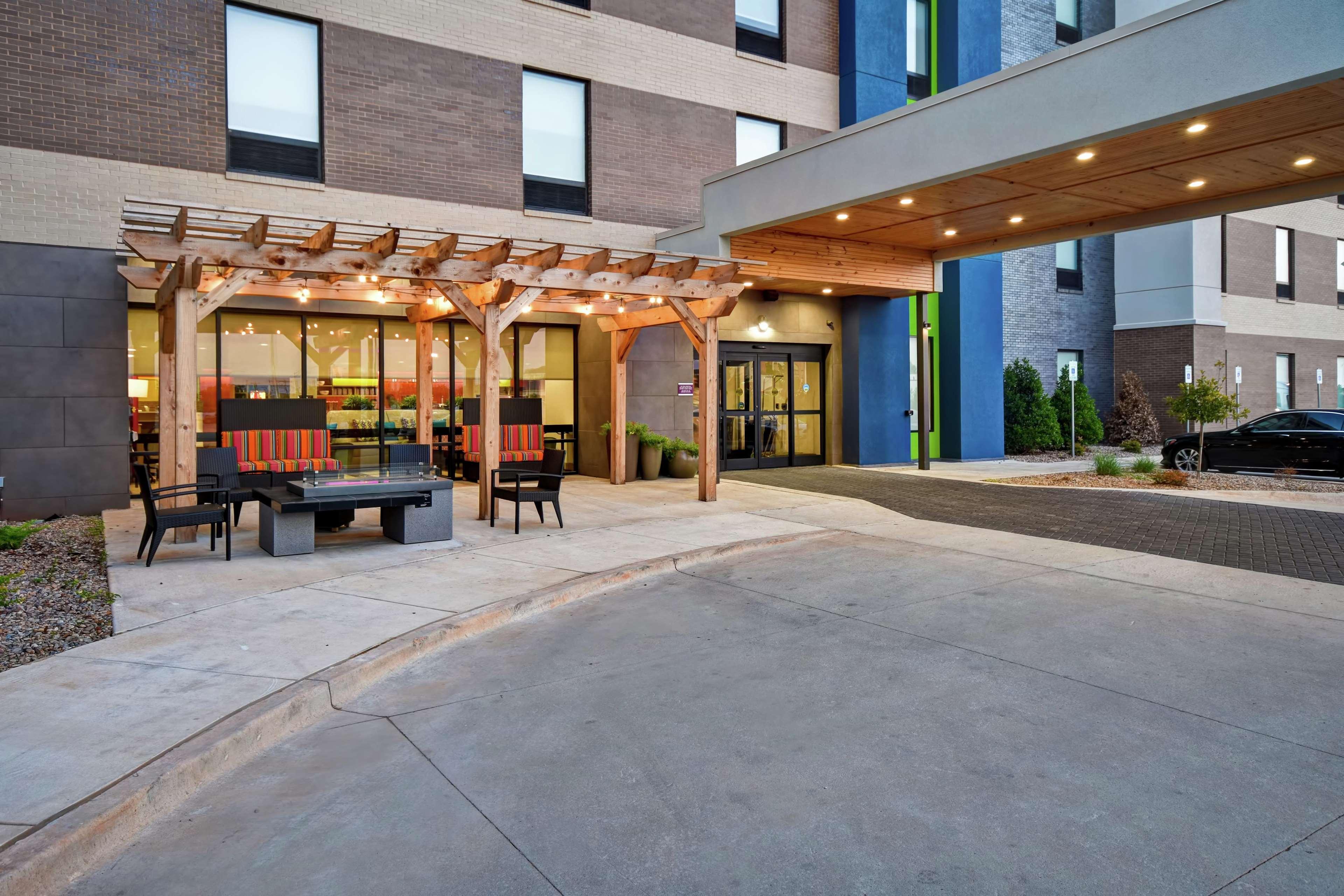 Hotel Home2 By Hilton Airport Oklahoma City