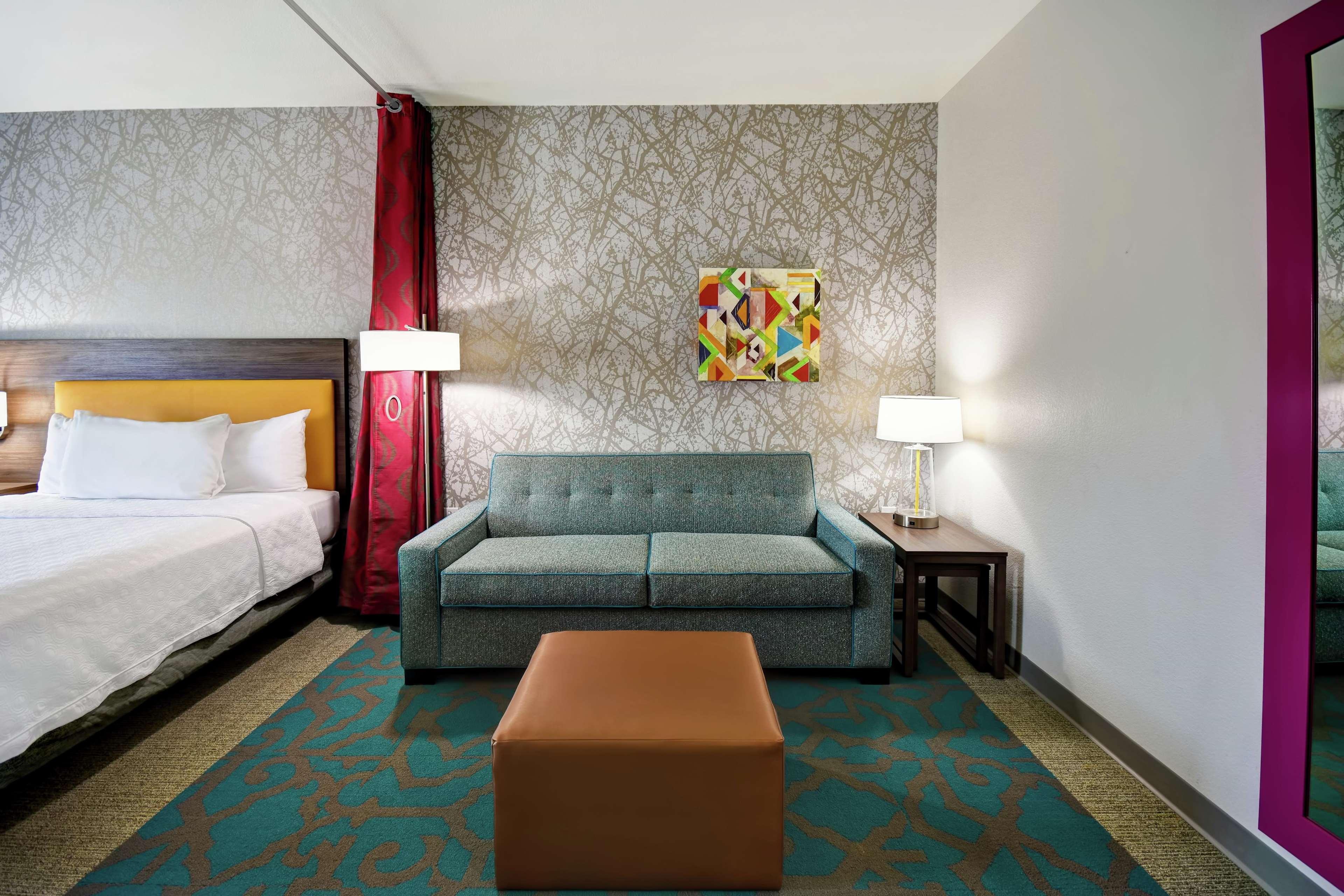 Hotel Home2 By Hilton Airport Oklahoma City